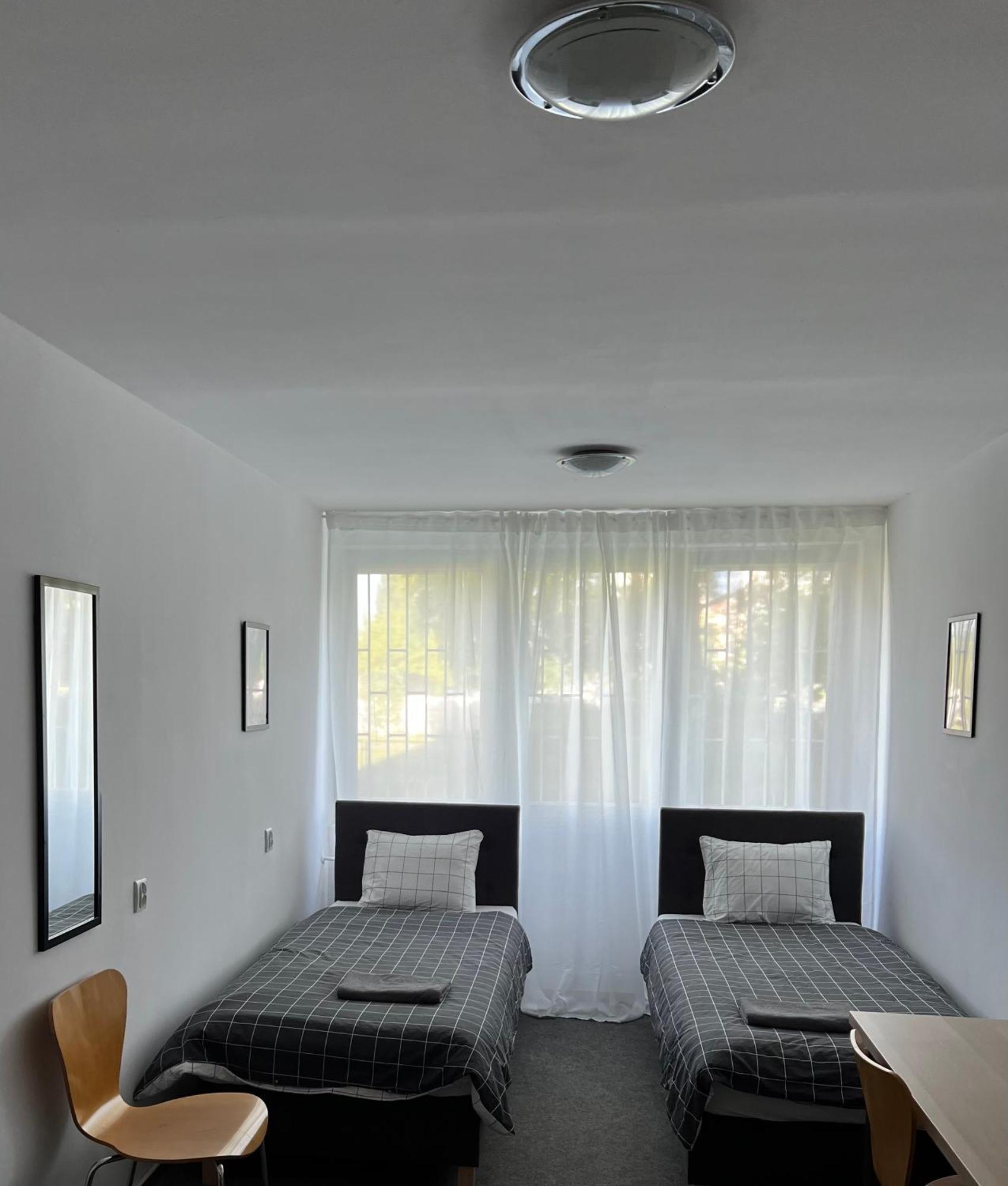Warszawa Zachodnia Hotell Exteriör bild